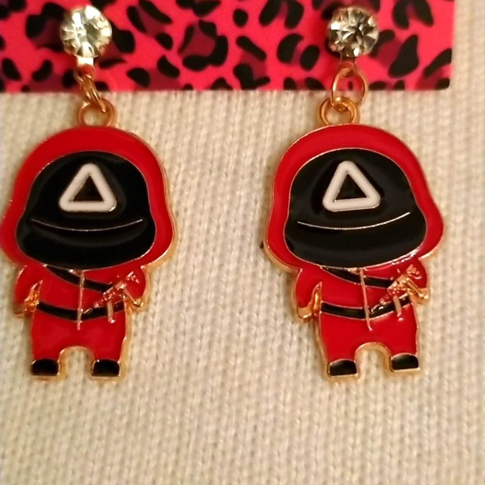 Squid game earrings in red enamel with  hypoallergenic posts🦑